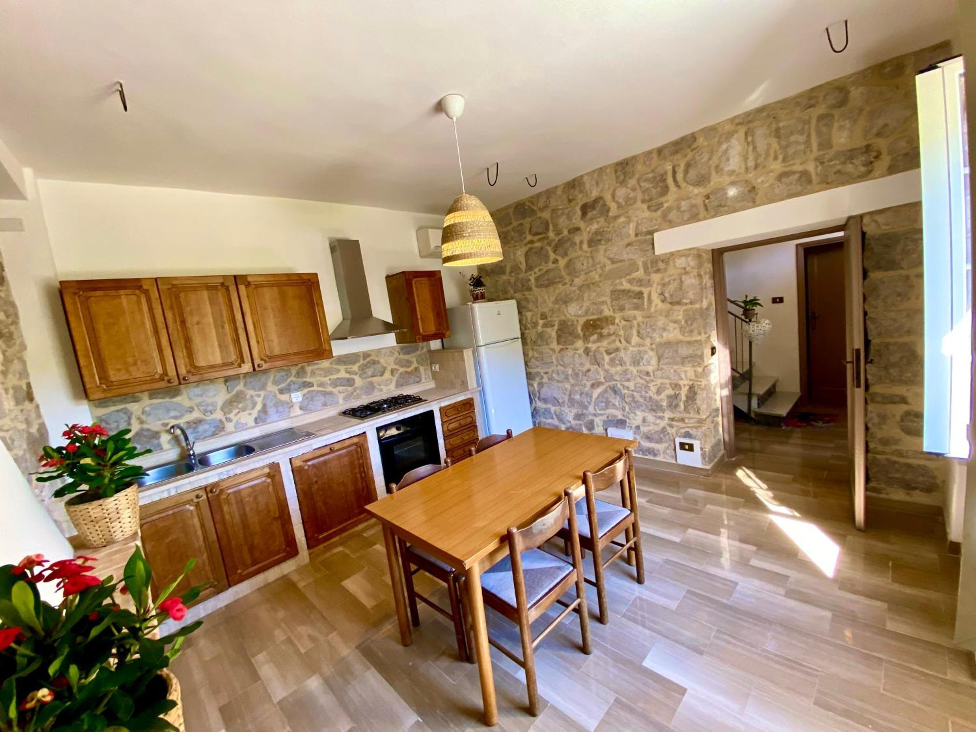 La Casa Di Nonna Tella Bed & Breakfast Lenola Bagian luar foto